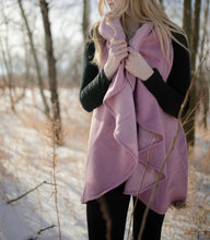 Load image into Gallery viewer, Sweet Pink Shawl