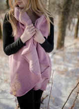 Load image into Gallery viewer, Sweet Pink Shawl
