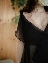 Load image into Gallery viewer, Elegant Stripes night Shawl
